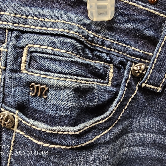 Miss Me Jeans - Picture 4 of 12